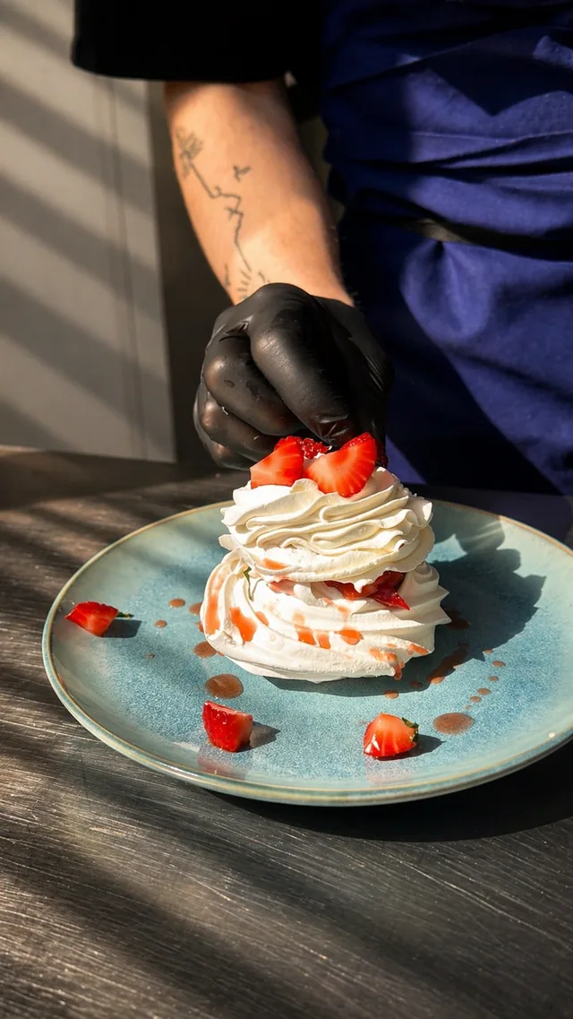 Ginger Pop work — view 9